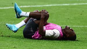 足球作为一 足球作为一